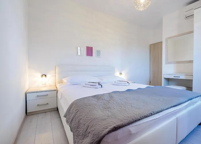 One-bedroom In Apartment Cavtat